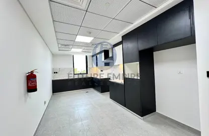 شقة - 2 غرف نوم - 3 حمامات للايجار في مدينة دبي الطبية - بر دبي - دبي