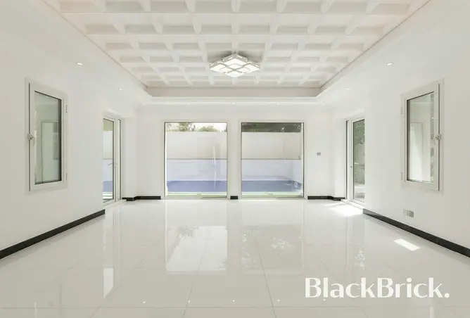 162315900 - Property Image 3