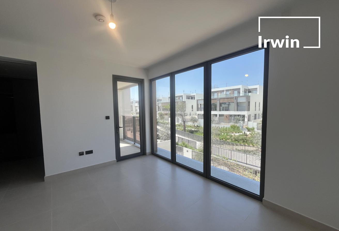 Greenbelt backing | Prime Location | View Today photo 15