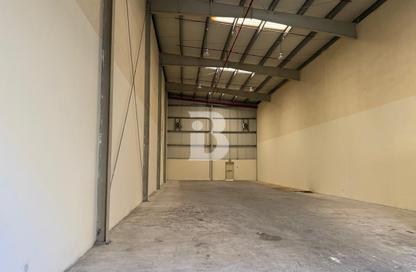 Warehouse - Studio for rent in Dubai Investment Park 2 (DIP 2) - Dubai Investment Park (DIP) - Dubai