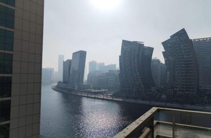 Apartment - 1 Bedroom - 2 Bathrooms for sale in Hamilton Tower - Business Bay - Dubai