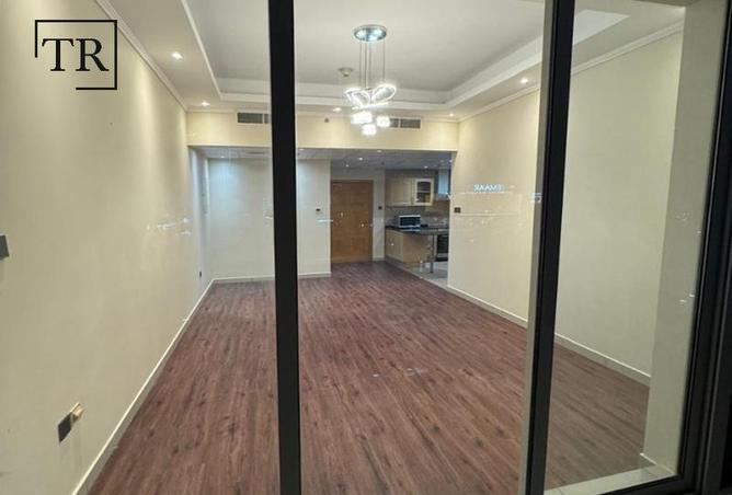 74248837 - صورة العقار 3