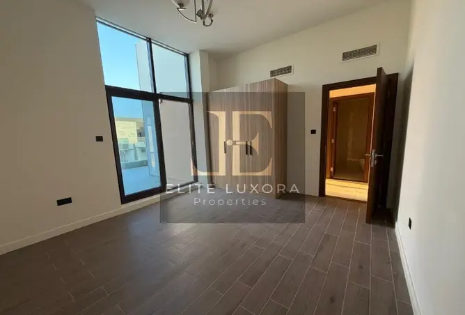 150037960 - Property Image 3