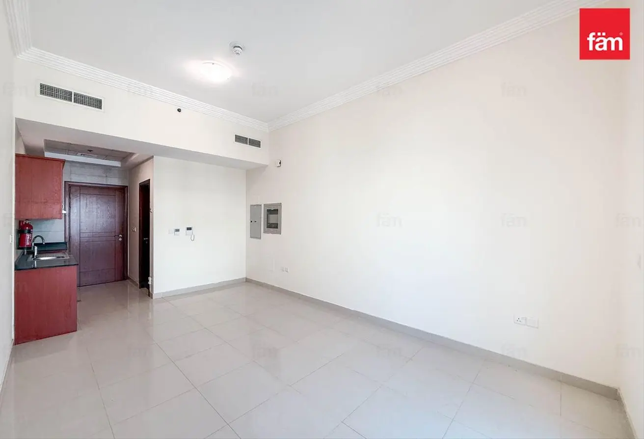 105983123 - Property Main Image
