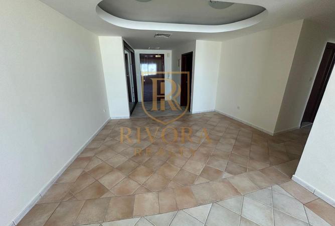 86601348 - Property Main Image