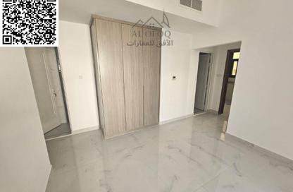 عمارة بالكامل - استوديو - 8 حمامات للبيع في تلال عجمان - العالية - عجمان