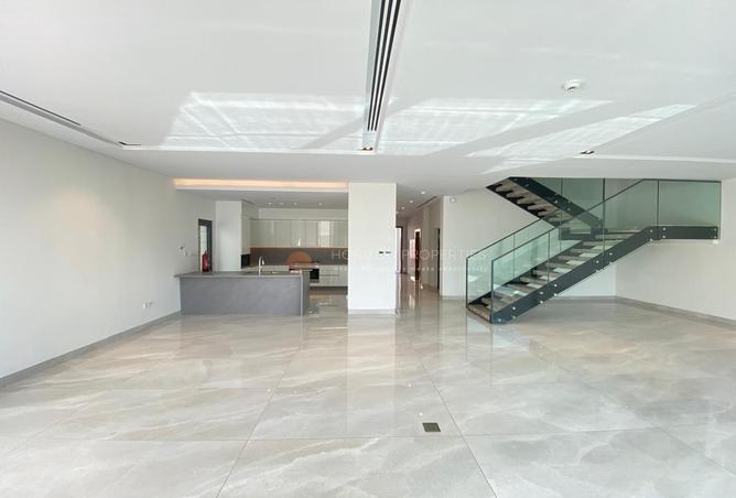 82349455 - Property Image 3