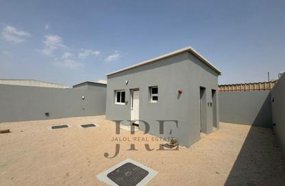 Warehouse - Studio - 1 for rent in Al Sajaa Industrial - Al Sajaa - Sharjah