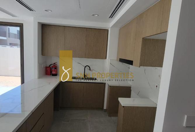 105108041 - Property Image 2