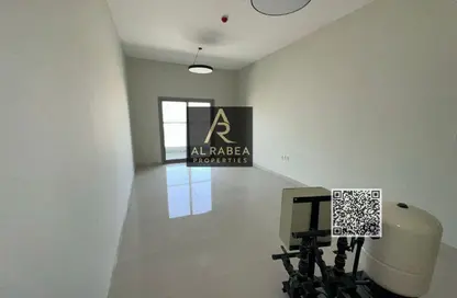 شقة - غرفة نوم - 2 حمامات للايجار في الجرف 2 - الجرف - عجمان وسط المدينة - عجمان