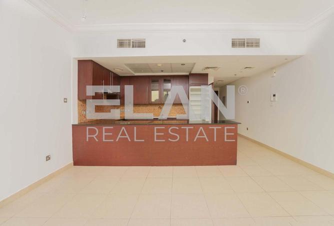 121982657 - Property Image 3