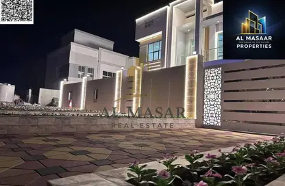 Villa - 5 Bedrooms - 7 Bathrooms for sale in Al Yasmeen 1 - Al Yasmeen - Ajman