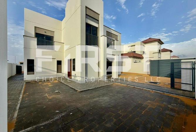 64422443 - Property Image 2