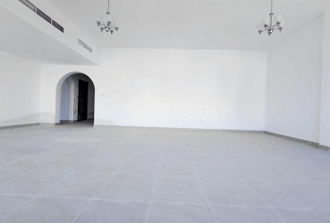 87896823 - Property Image 3
