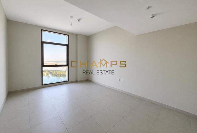 83643735 - Property Main Image