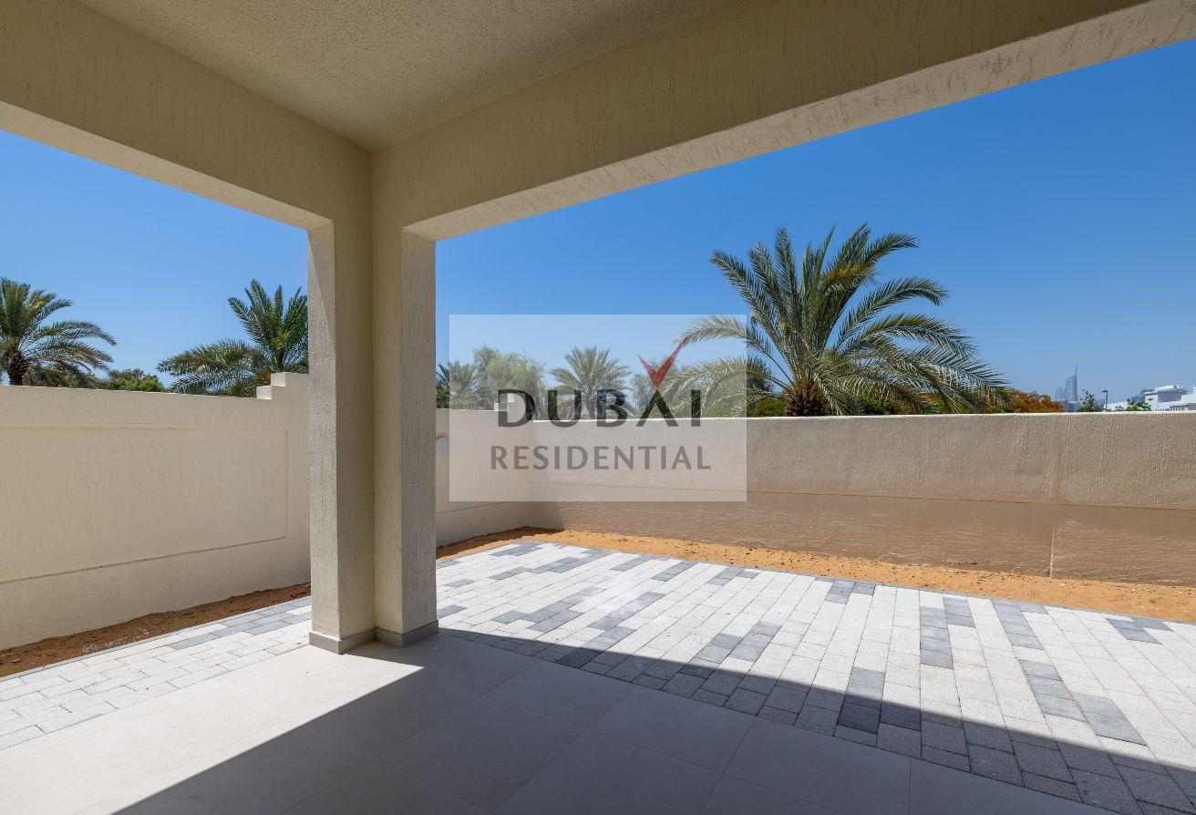 Premium 3BR TH |Direct From Developer |Near to SZR photo 13