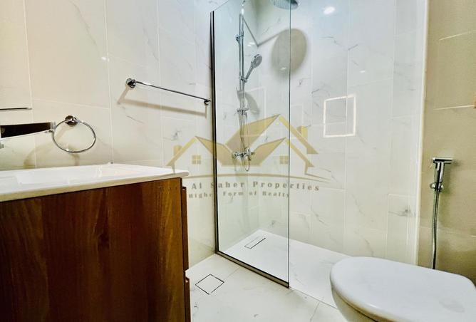 127925574 - Property Image 3