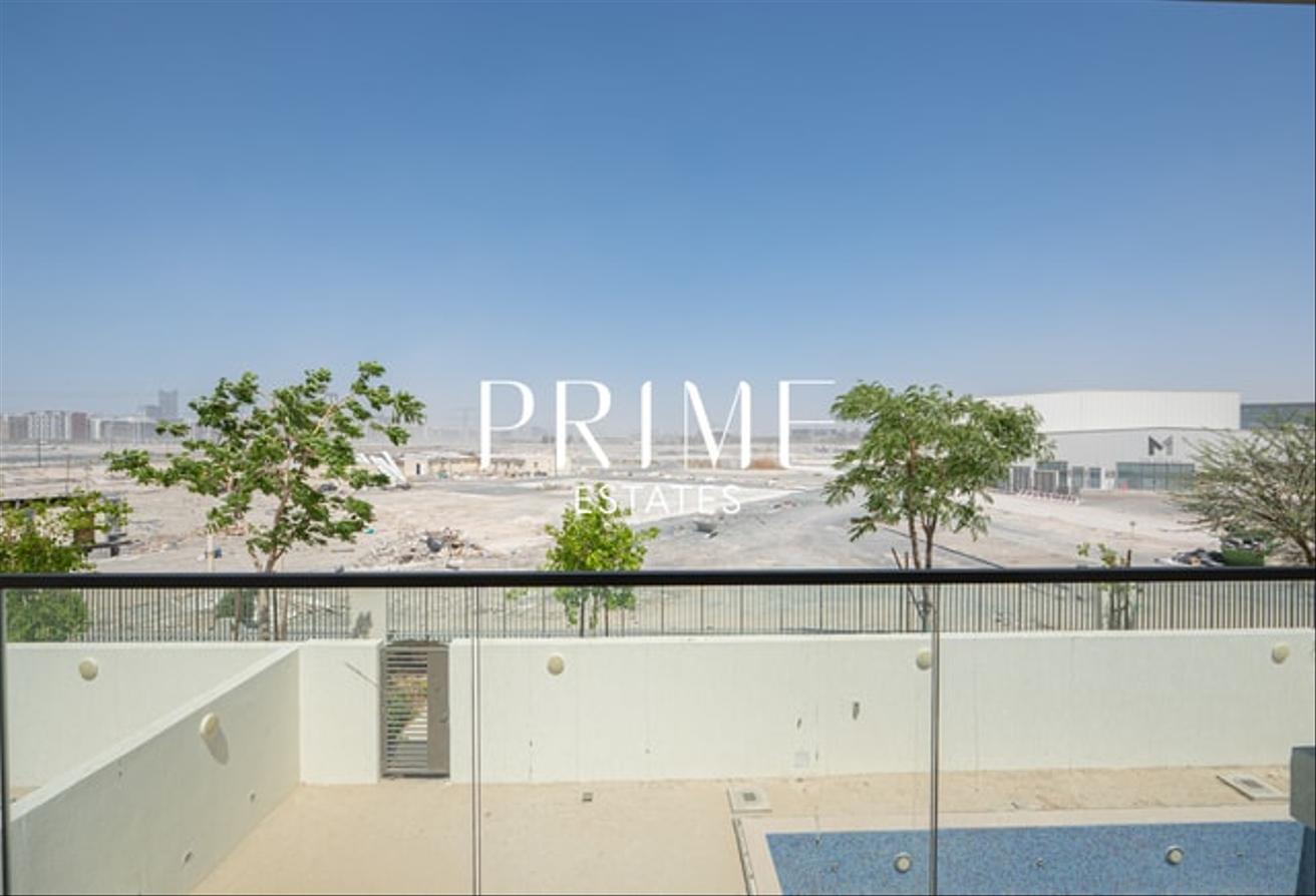 Spacious 4BR Villa | Ready to Move I MBR City photo 30