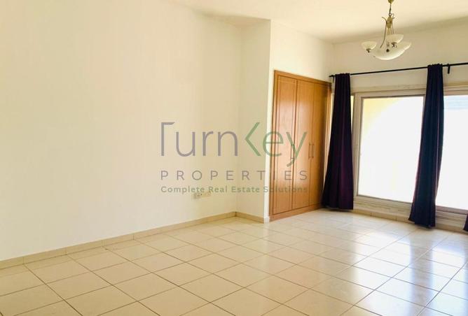 72326068 - Property Image 2