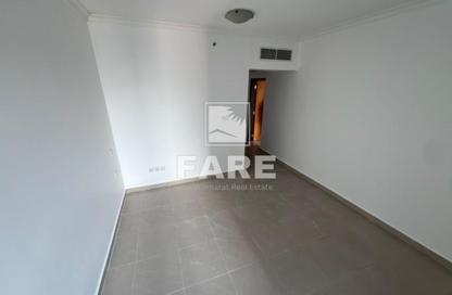 Apartment - 2 - 3 for rent in Riviera Tower - Al Khan Corniche - Al Khan - Sharjah