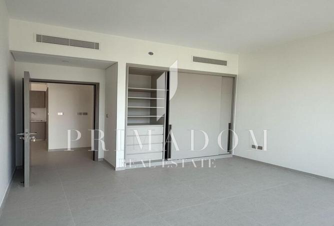 104682488 - Property Image 2