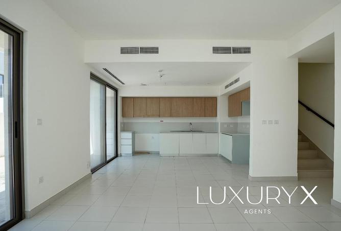 16100318 - Property Image 3