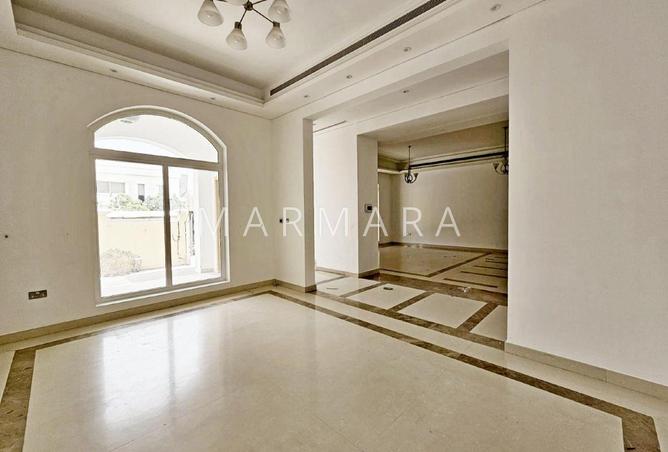 122434843 - Property Image 3