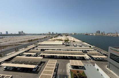 Apartment - Studio - 1 for rent in Julphar Residential Tower - Julphar Towers - Al Nakheel - Ras Al Khaimah