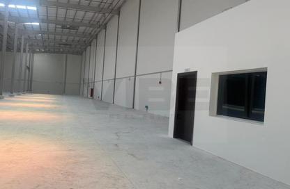 Warehouse - Studio - 1 Bathroom for rent in Umm Al Thuoob - Umm Al Quwain