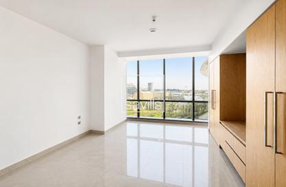 Apartment - 2 Bedrooms - 3 Bathrooms for rent in Etihad Tower 4 - Etihad Towers - Corniche Road - Abu Dhabi