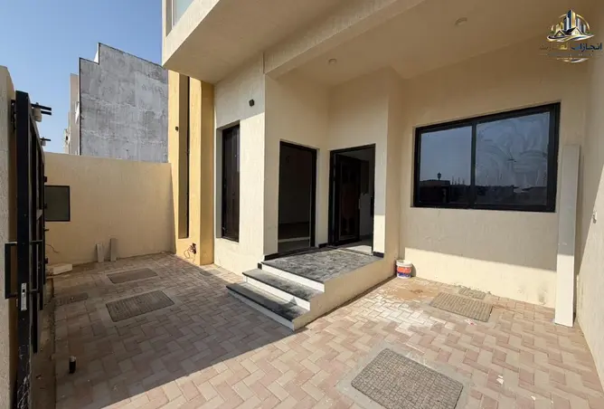 157810875 - Property Image 2