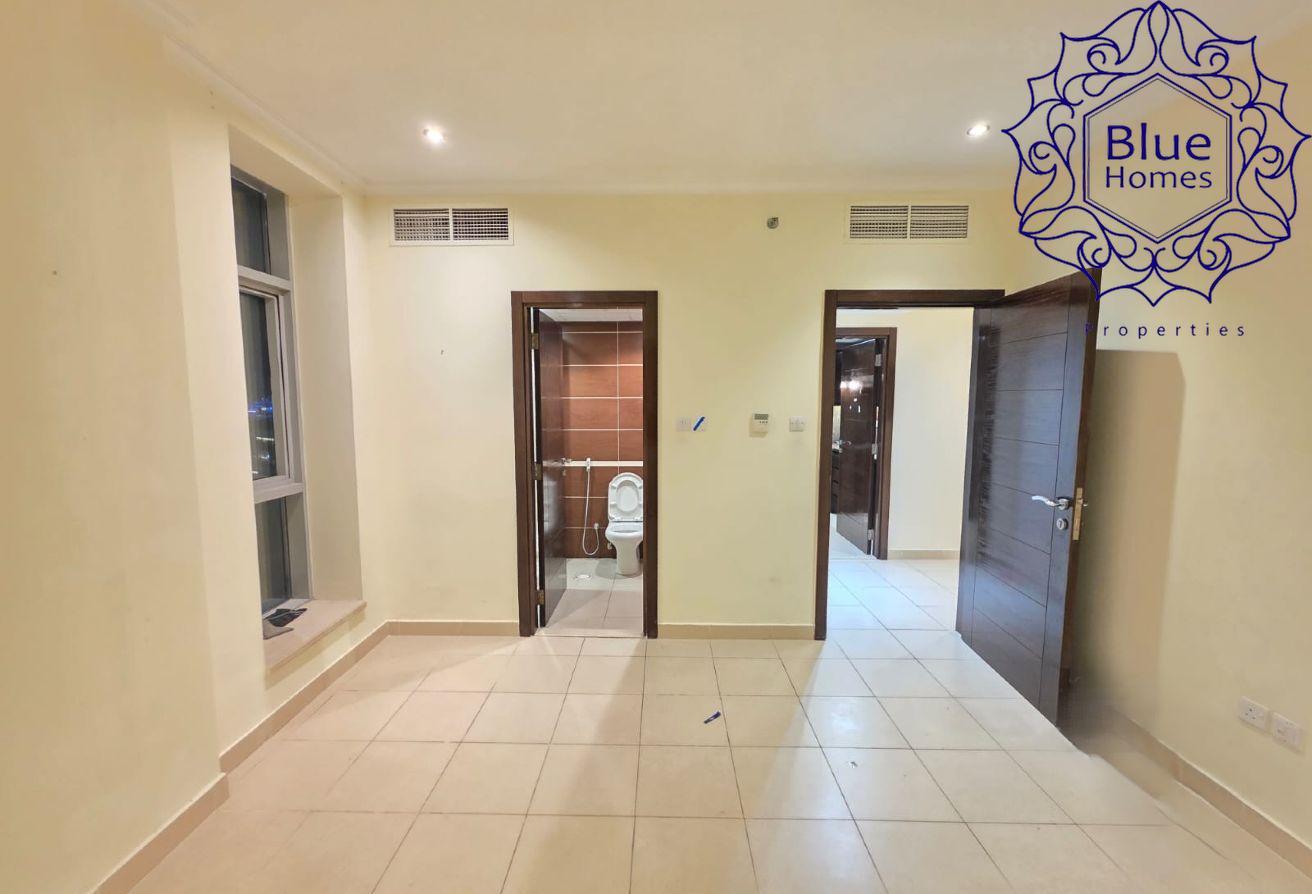 1BR | 889 SqFt | Balcony | Marina First photo 7
