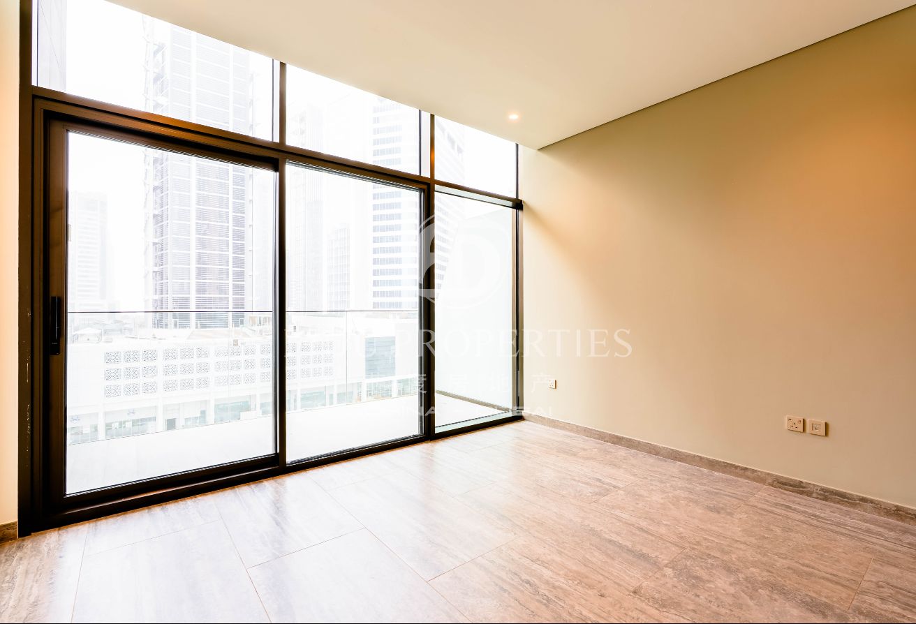 Brand new | Waterfront Property | Prime Location
