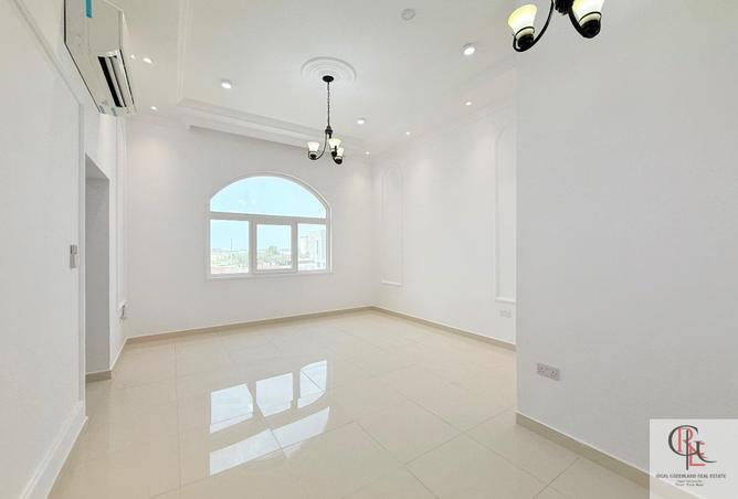 122931089 - Property Main Image