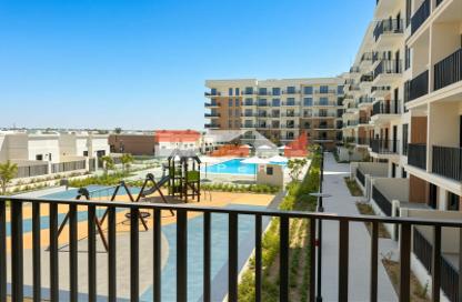Apartment - 1 - 1 for rent in The Mayfair - Town Square - Dubai