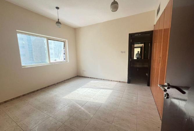 70291169 - Property Image 2