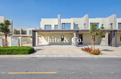 Villa - 4 Bedrooms - 5 Bathrooms for sale in Parkside 2 - EMAAR South - Dubai South (Dubai World Central) - Dubai