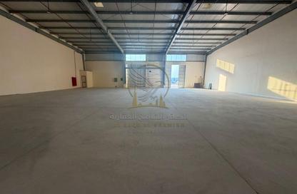 Warehouse - Studio - 1 for rent in Al Sajaa Industrial - Al Sajaa - Sharjah