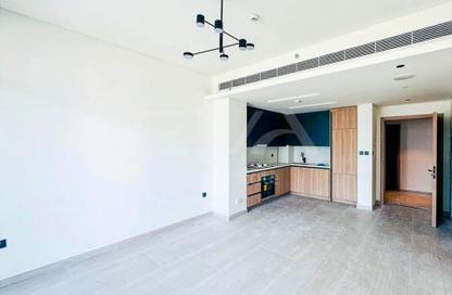 Apartment - 1 - 2 for rent in Marina Living - Dubai Marina - Dubai