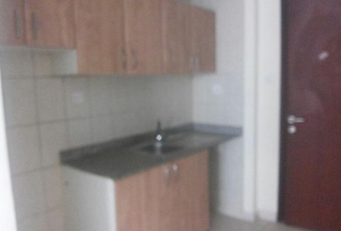 Best Location Nice Studio in Persia