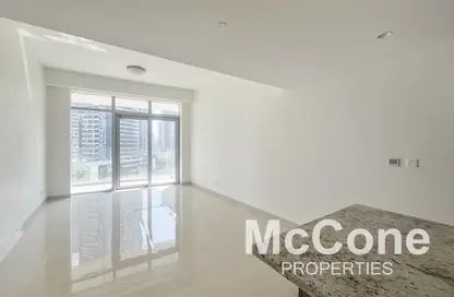 Apartment - 2 Bedrooms - 3 Bathrooms for rent in Imperial Avenue - Downtown Dubai - Dubai