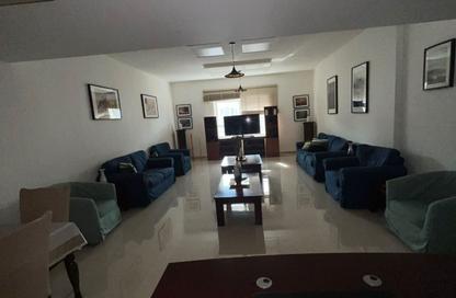 Apartment - 3 - 2 for rent in Ameer Bu Khamseen Tower - Al Majaz 3 - Al Majaz - Sharjah