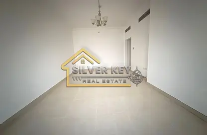 شقة - 2 غرف نوم - 2 حمامات للايجار في المجاز 2 - المجاز - الشارقة