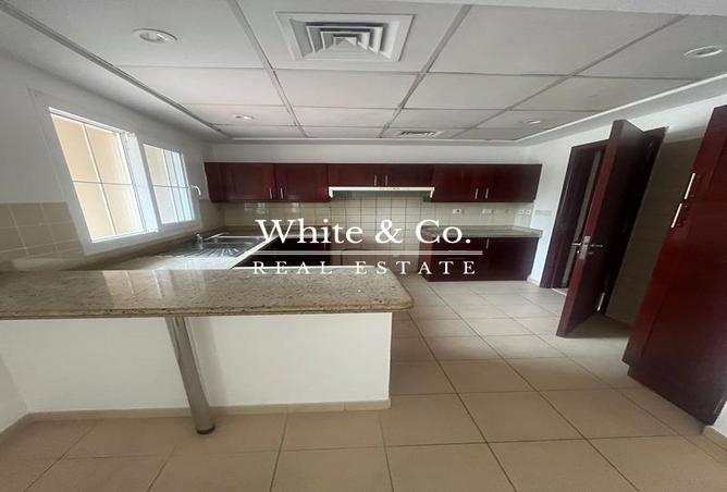 67910375 - Property Image 2