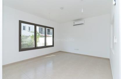 Townhouse - 3 - 4 for rent in Hayat Townhouses - Town Square - Dubai