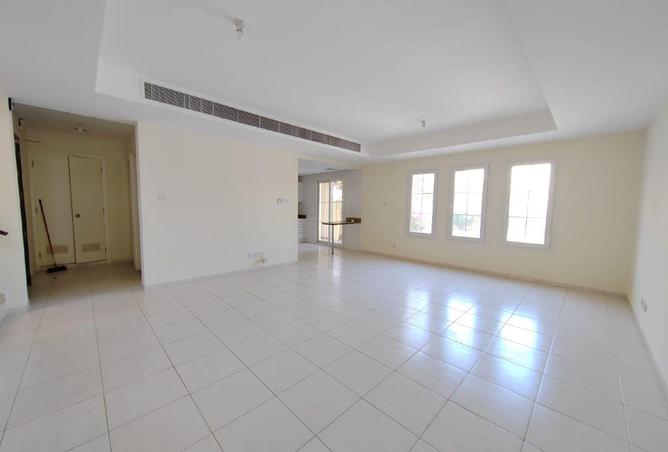 73115189 - Property Image 2