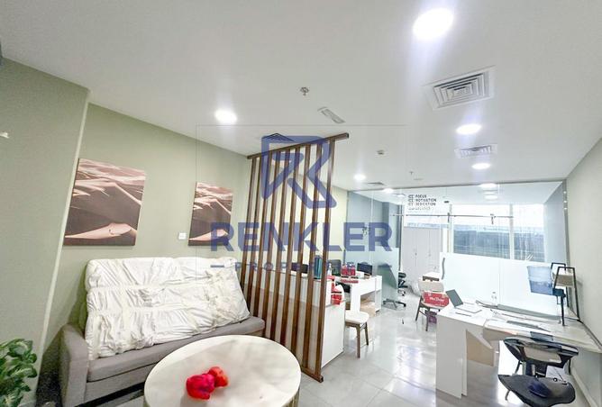 69111965 - Property Image 3