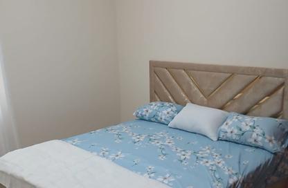 Apartment - 1 - 1 for rent in Thuraya Al Majaz Building - Al Majaz 3 - Al Majaz - Sharjah