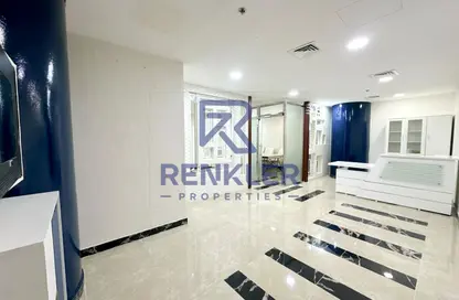 Office Space - Studio - 1 Bathroom for rent in Clover Bay Tower - Business Bay - Dubai