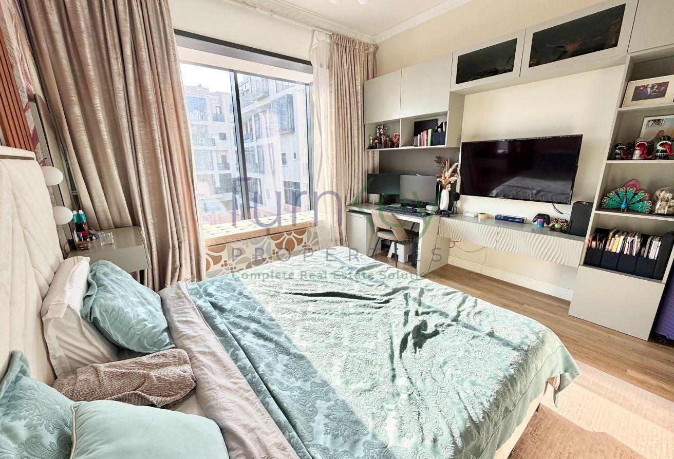 2 BR with Maid's Room | Unfurnished | Wooden Floor photo 8